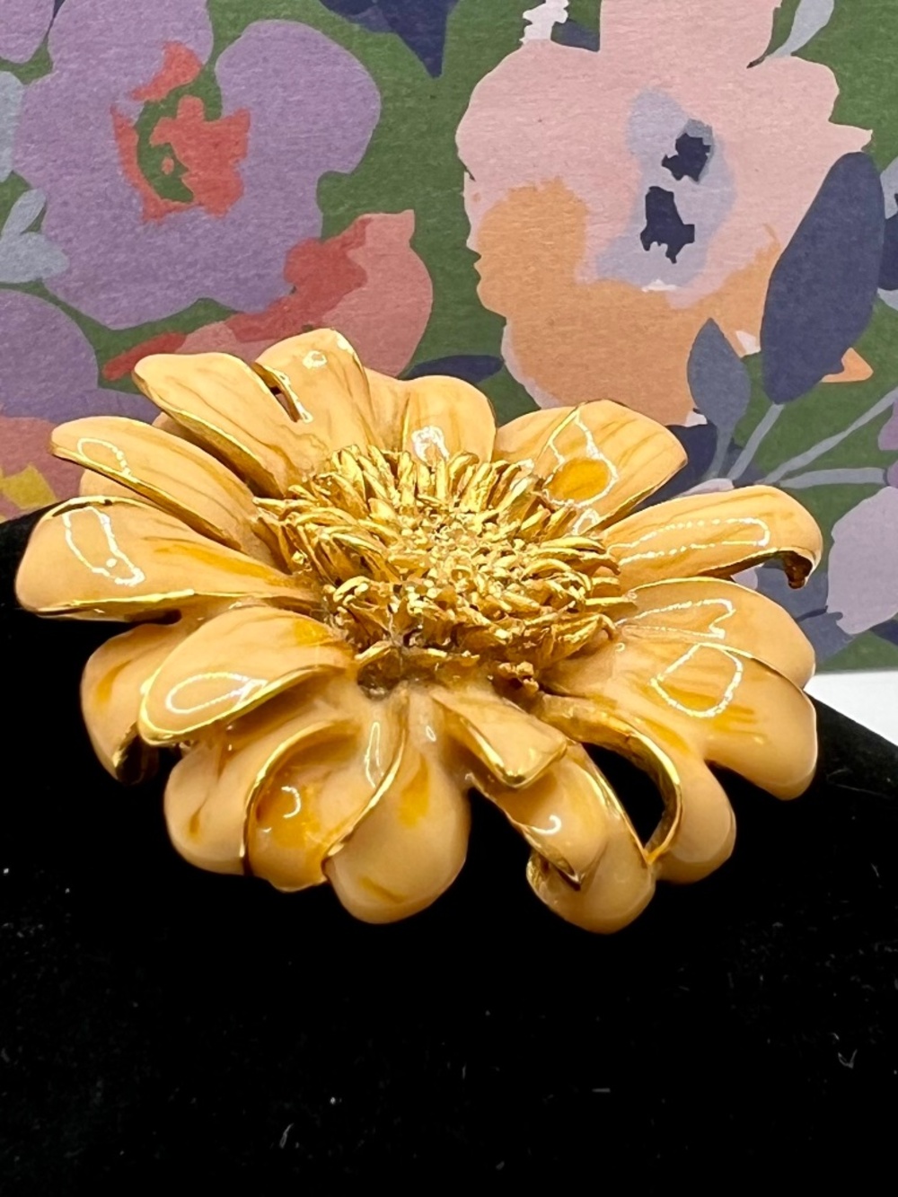 Erwin Pearl Enamel Marigold Brooch - Picture 4 of 6